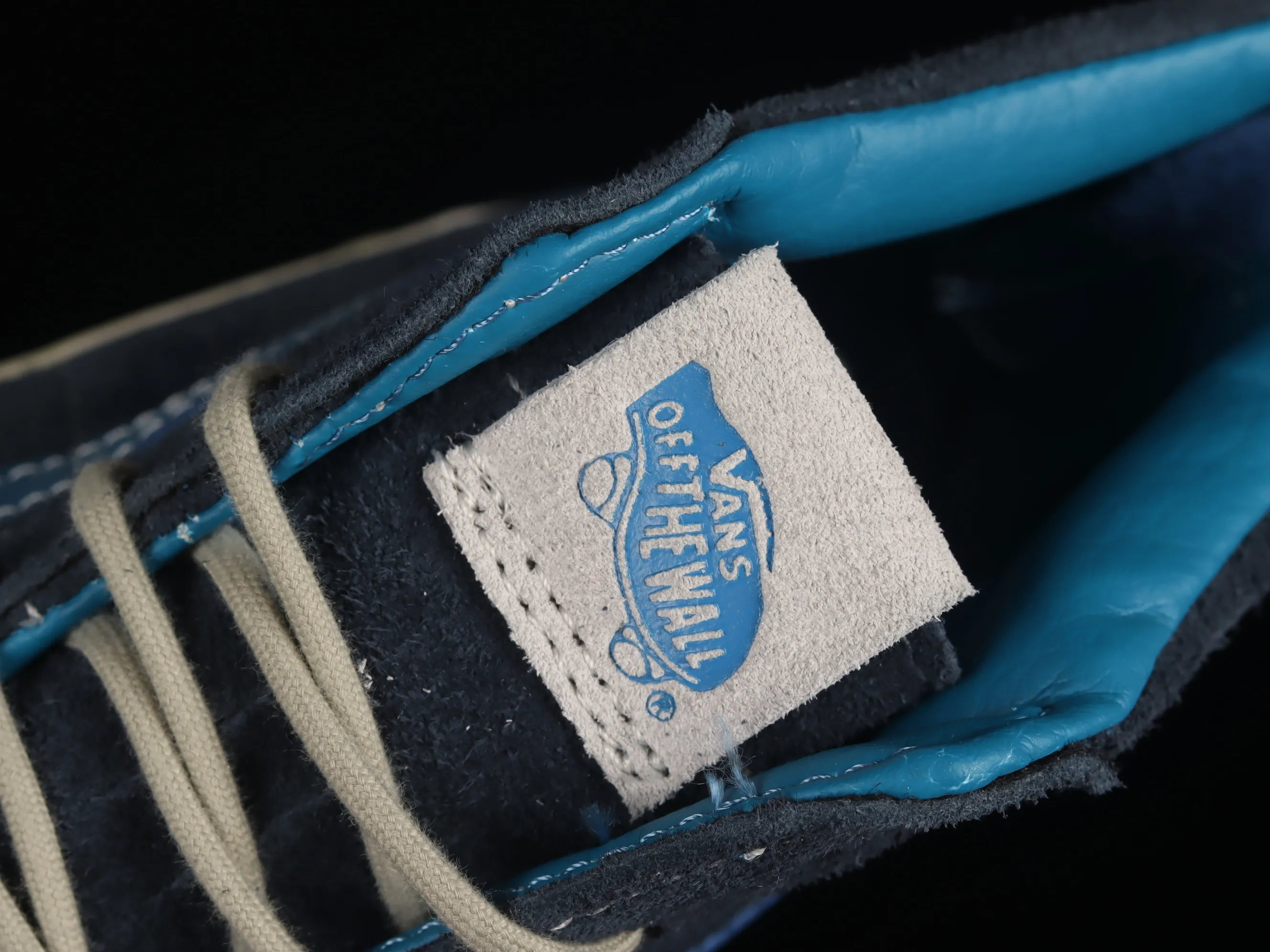 All categories Vans Vans series Vans Hi Vans high-top Vans Sk8-Hi x Liberaiders Qianzhihe joint high-top casual sneakers VN0A5KRCBZZ